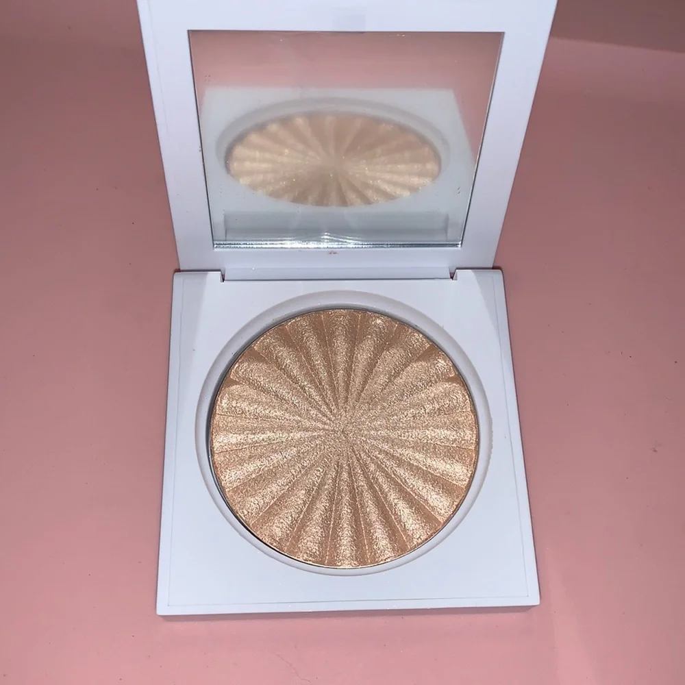 Ofra highlighter 🔸 - Picture 4 of 11